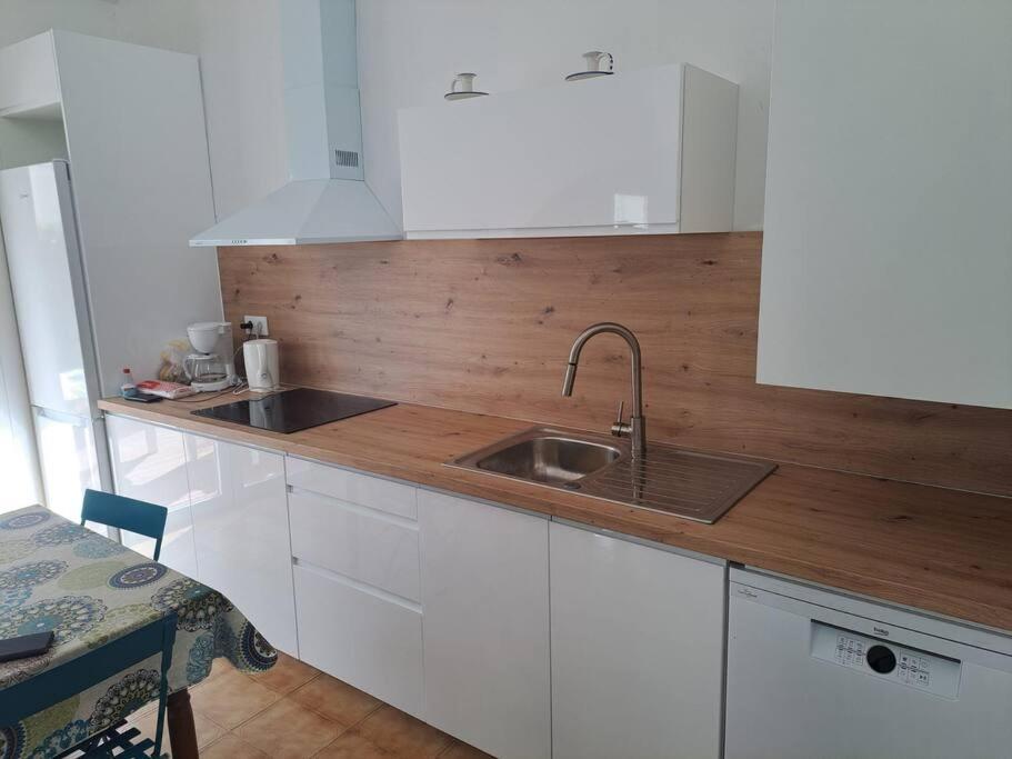 Nautilus Agradable Villa A 5 Minutos A Pie De La Playa Росес Екстериор снимка